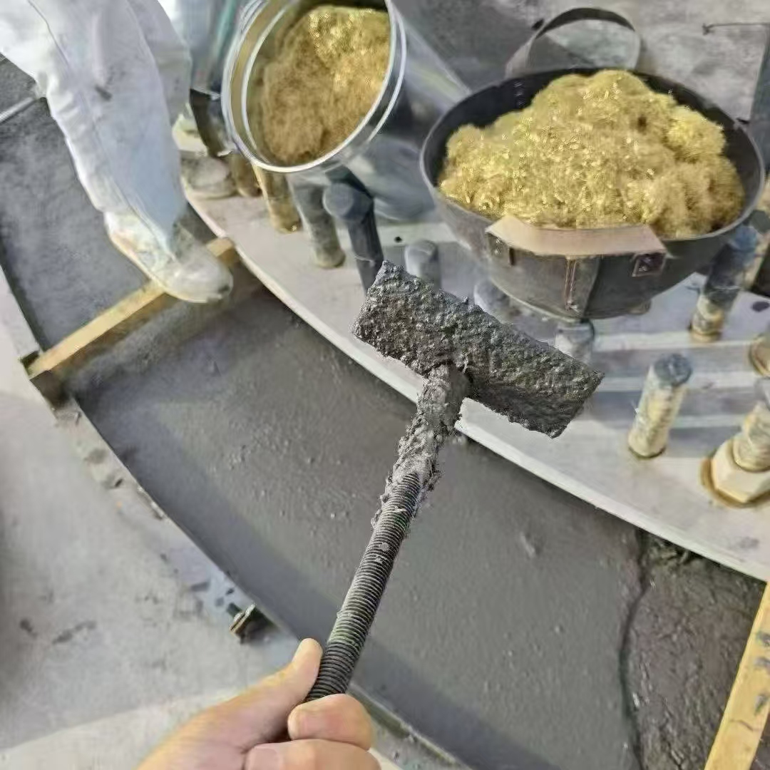 鸡冠C120钢纤维高强无收灌浆料 轧机压缩机汽轮机发电机锻压设备底座灌浆材料